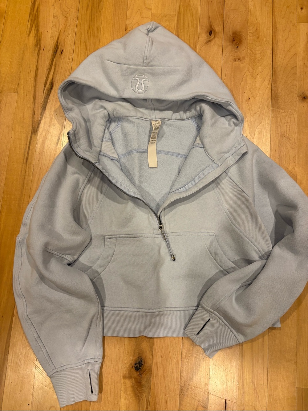lululemon XS/S Cropped Half Zip Hoodie